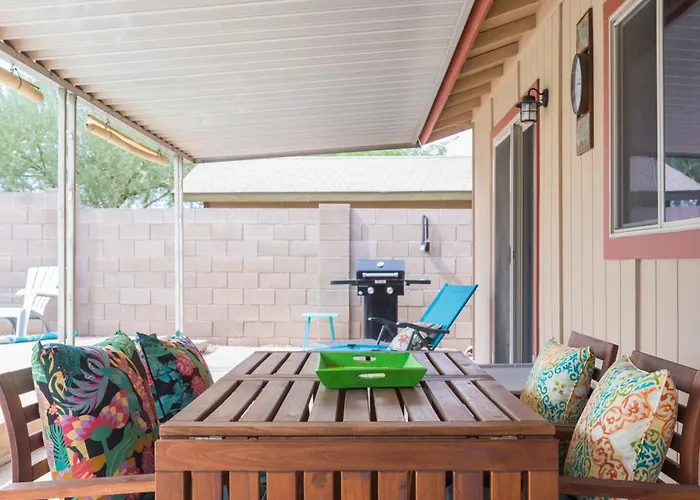 Charming House Pool Near Kiwanis Park Freeways Tempe
