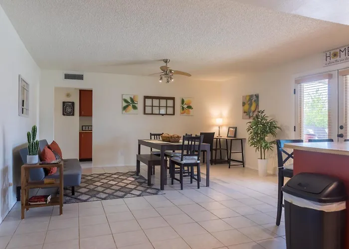 Charming House Pool Near Kiwanis Park Freeways Ferienhaus *